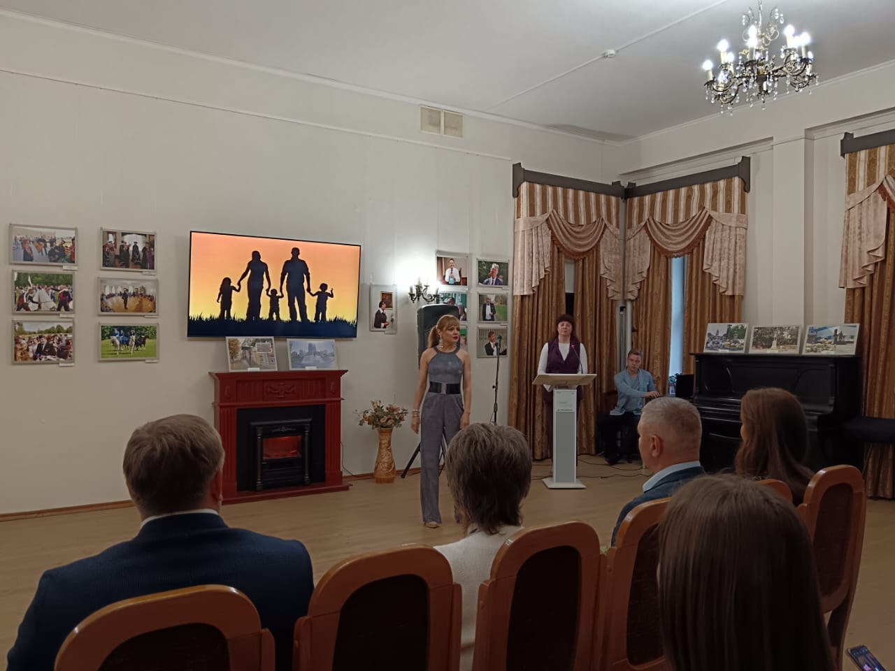 Ольга Андреева выступила на торжественной церемонии вручения наград многодетным матерям Пензы Ольга Андреева выступила на торжественной церемонии вручения наград многодетным матерям Пензы